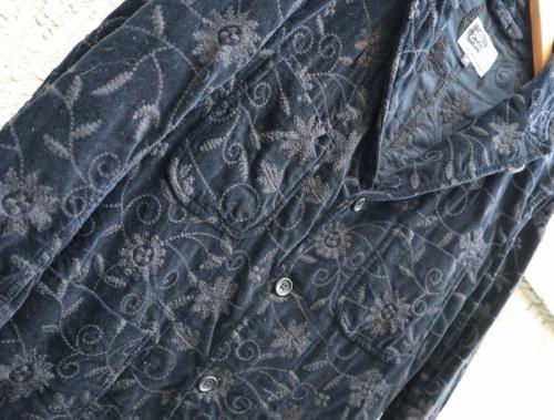 フラワー刺繍ベロアジャケットのメンズ