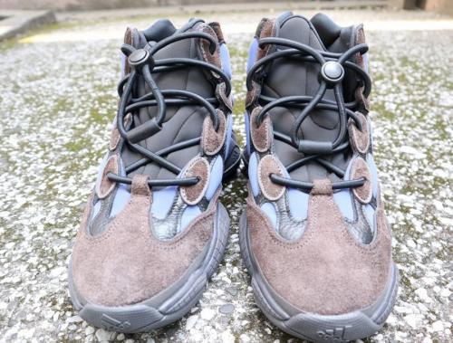 アディダスのFY4269