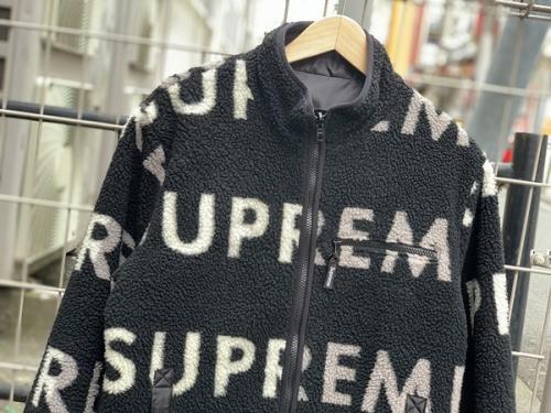 シュプリームのジャケット