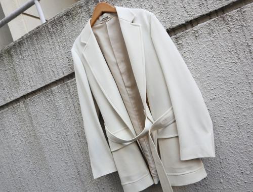 AURALEEのオーラリー