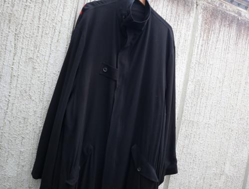 ヨウジヤマモトプールオムのコート