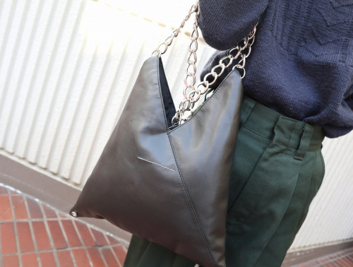 インポートブランドのMM6 Maison Margiela