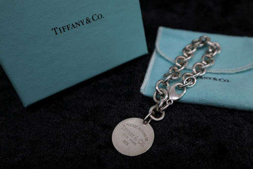 ラグジュアリーブランドのTiffany & Co