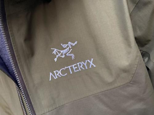 Beta SL Hybrid Jacket