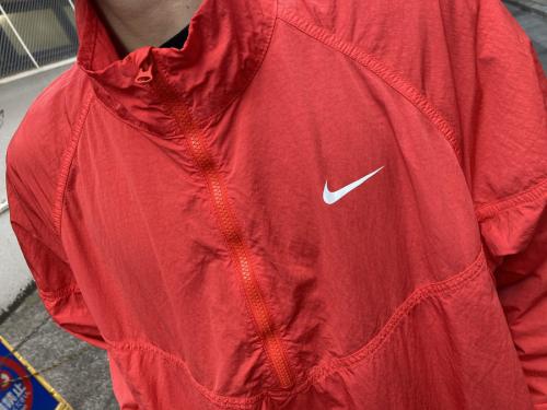 ナイキ×ステューシーのCT4310-634