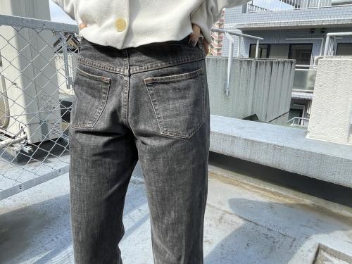 アーティザナルのデニムパンツ