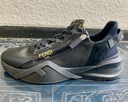 Flow スニーカー