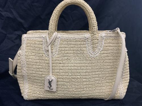 Saint Laurent Parisのサンローランパリ