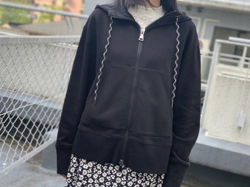 MONCLERのモンクレール