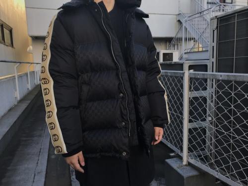 グッチのGGジャガードナイロンダウンコート