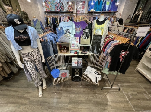 ヴィンテージアイテムのY2K