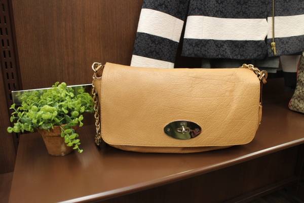 新入荷】☆Mulberry/マルベリー☆ バイカラーチェーンショルダー