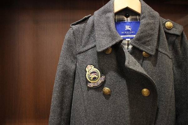 BURBERRY BLUE LABEL（バーバリーブルーレーベル）】ハーフコート入荷