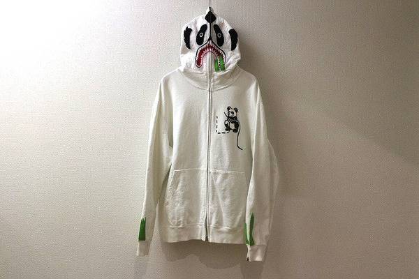 A bathing ape シャークパーカー パンダ zip up ホワイト PANDA FULL ZIP HOODIE | bape.com