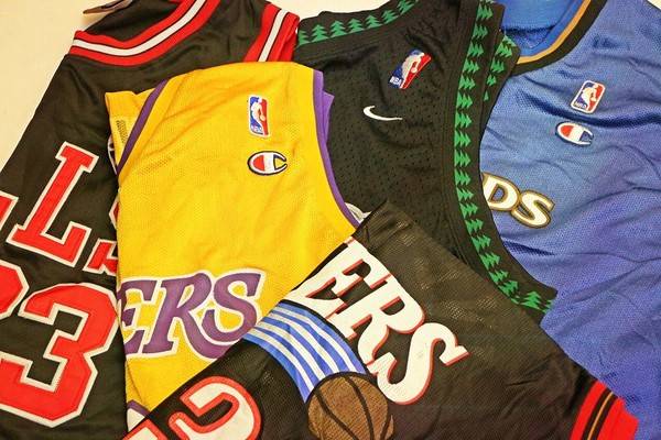 驚きの大量入荷！ストリート定番のNBAゲームシャツ！[2017.06.16