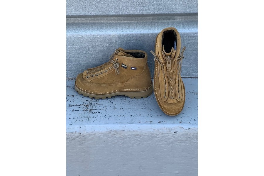 DANNER × PILGRIM SURF+SUPPLY × BEAMSトリプルコラボブーツ入荷
