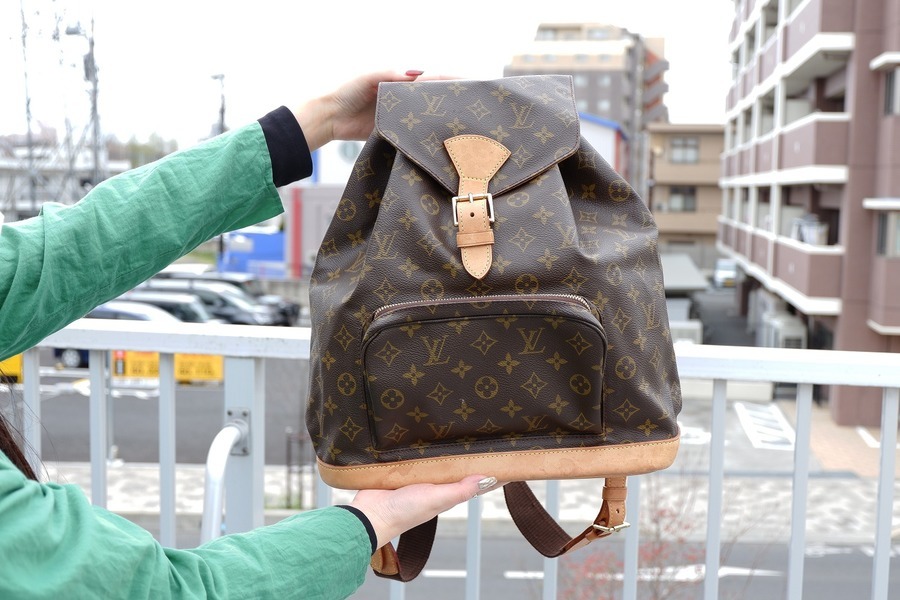 LOUIS VUITTON／ルイヴィトン】より定番人気のモノグラムバッグ