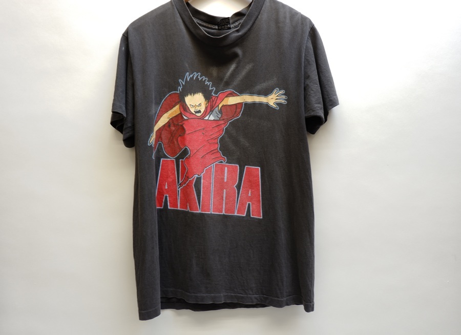 fashion victim　AKIRA　Tシャツ　ビンテージ