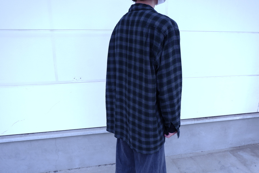 即納限定品 COMOLI - comoli 20ss レーヨンシャツ サイズ3の通販 by J