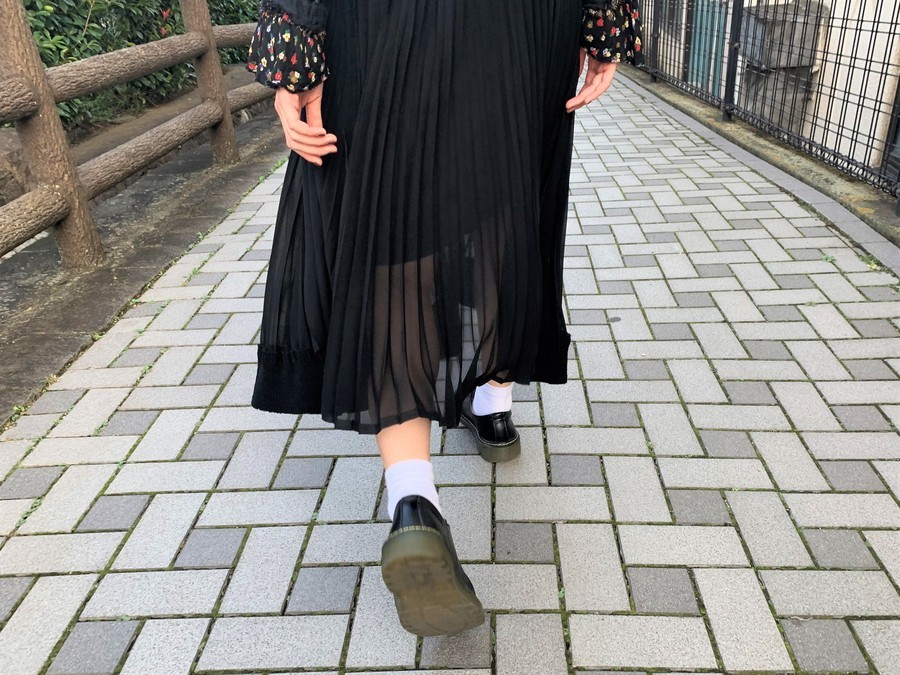 COMME des GARCONS/コムデギャルソン】のレディースラインより花