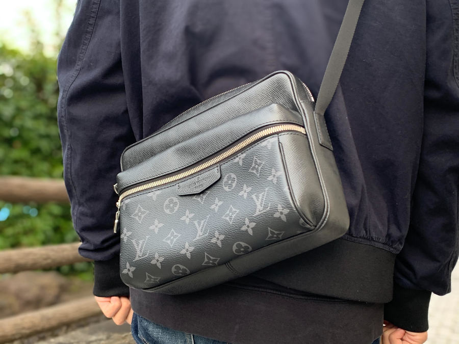 LOUIS VUITTON ルイヴィトン　アウトドア・メッセンジャーPM