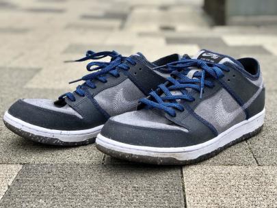 「スニーカーのNIKE SB 」