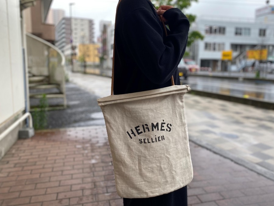買取強化ブランド【HERMES/エルメス】よりアリーヌGMトートバッグが 
