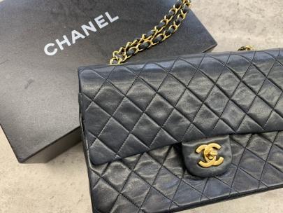 「ラグジュアリーブランドのCHANEL 」