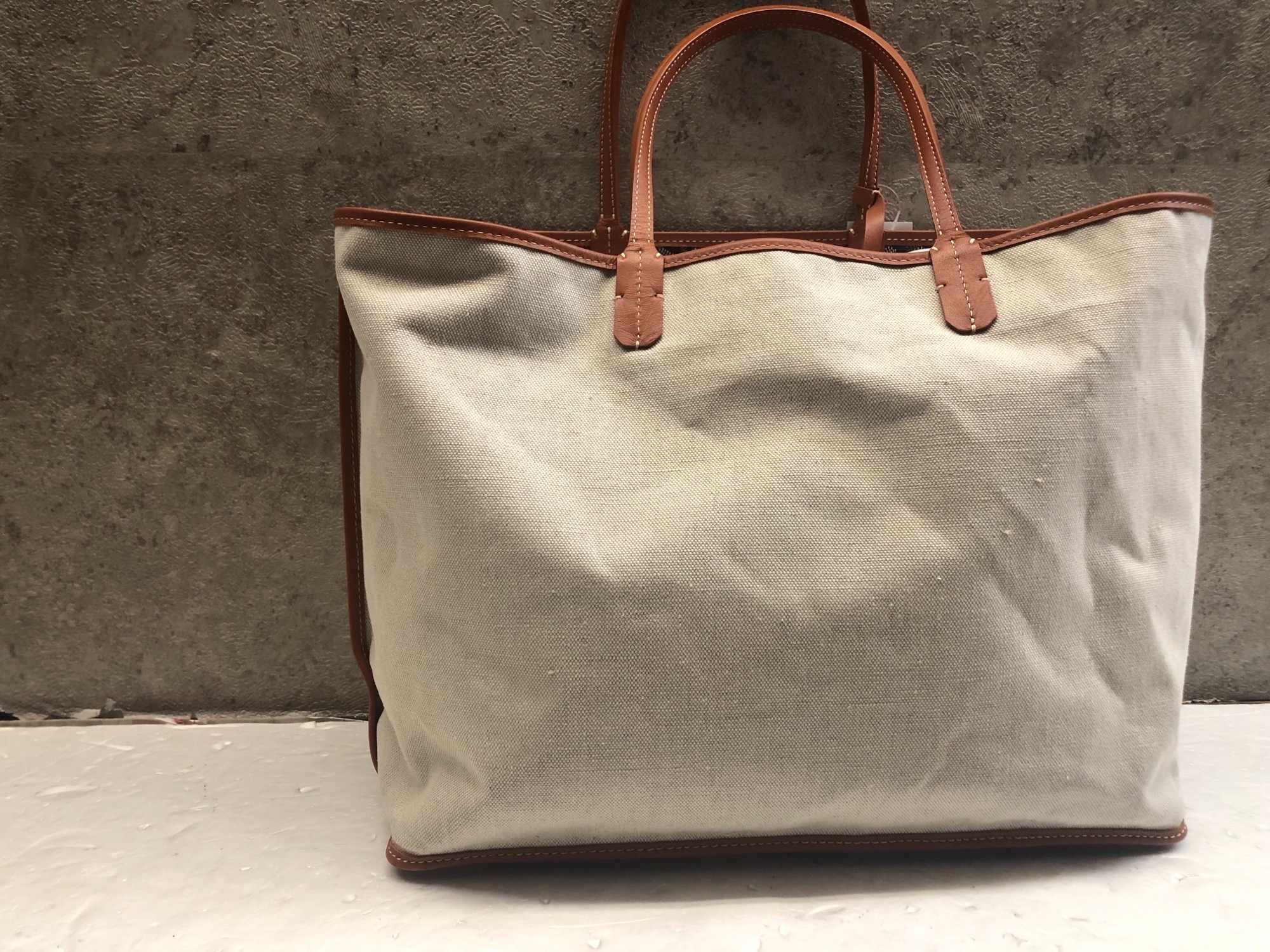 GOYARD/ゴヤール】よりサンルイPM トートバッグを買取致しました