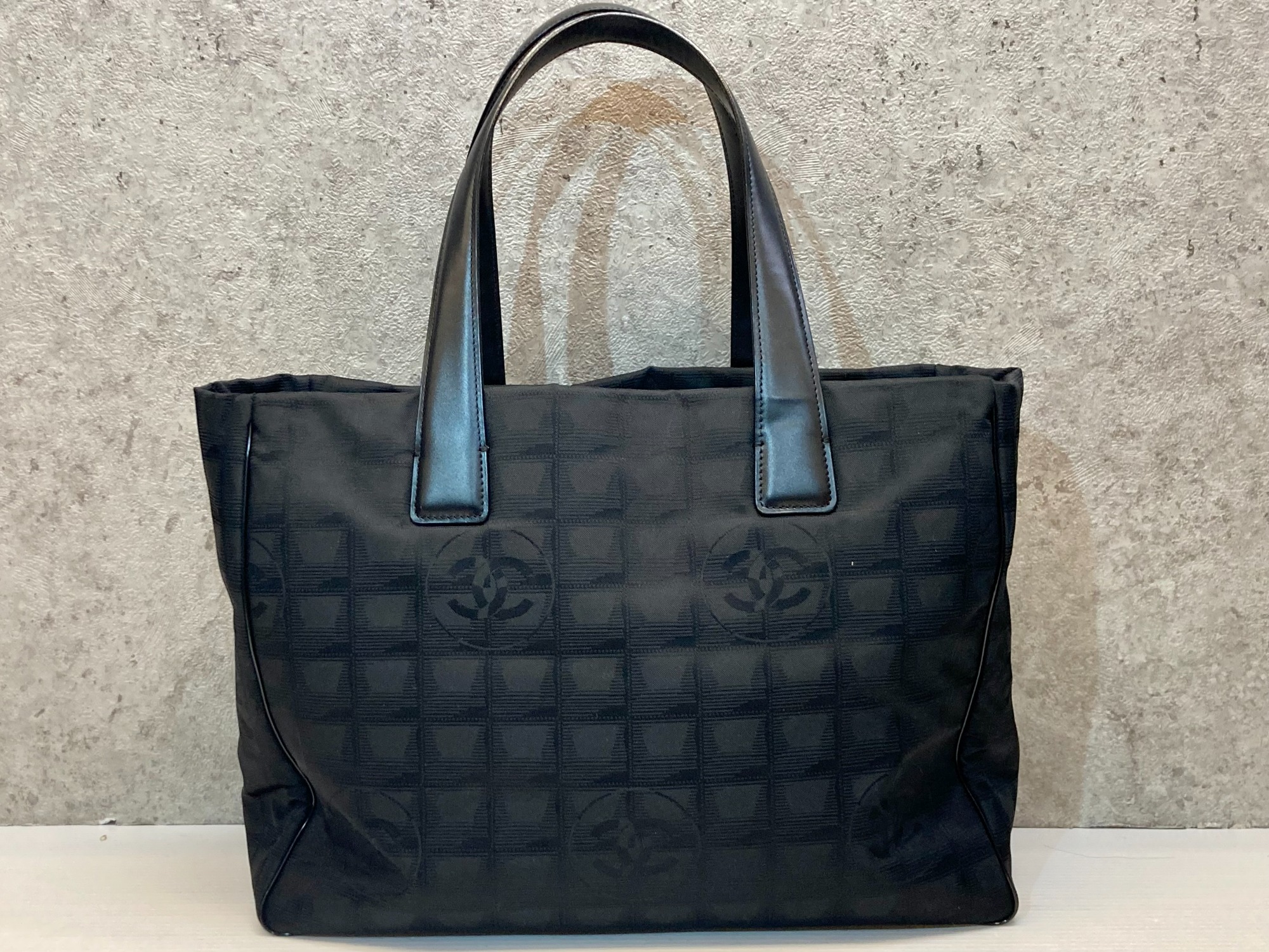 100％の保証 シャネル CHANEL ニュートラベルライン トートバッグMM