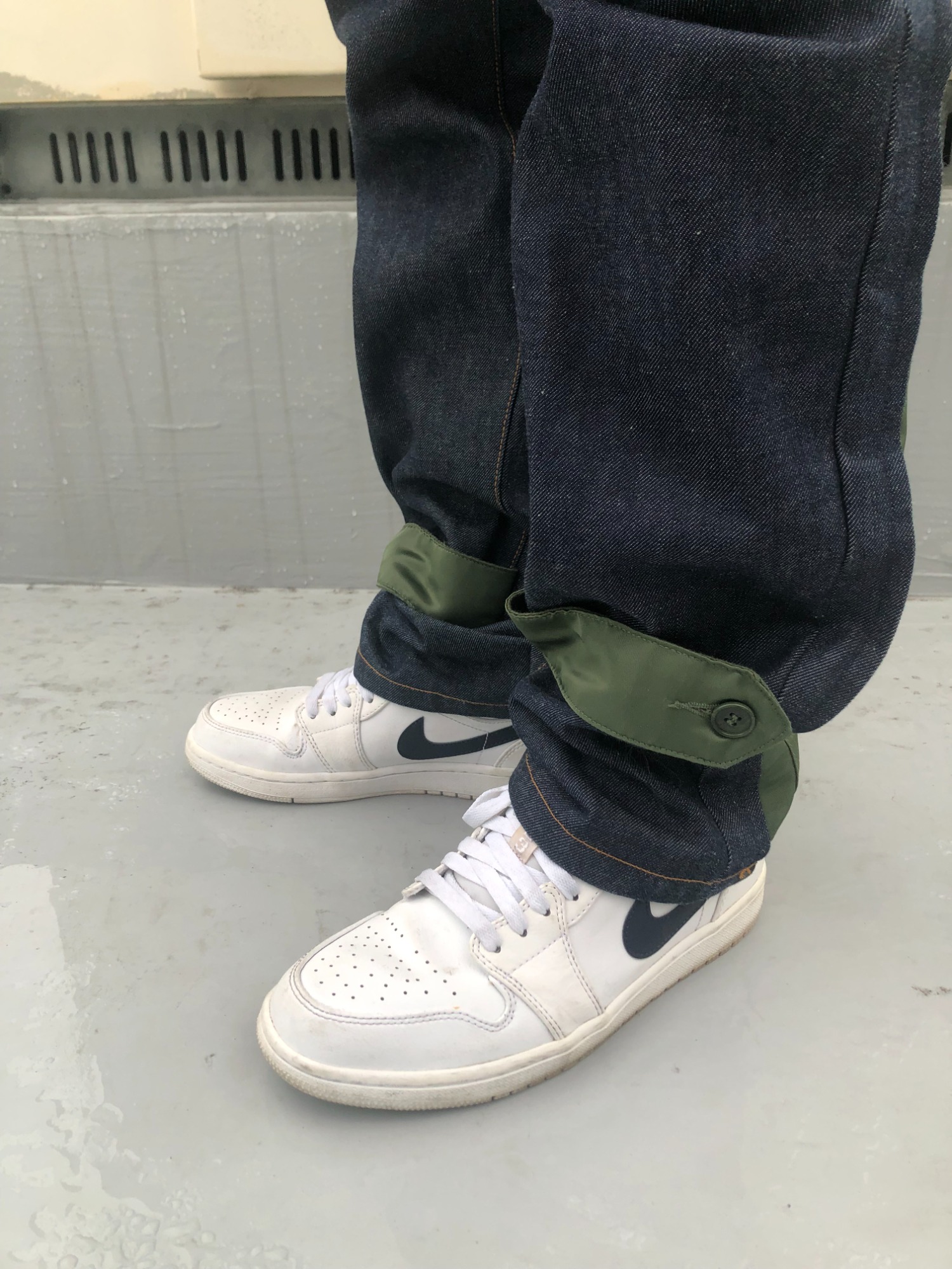 A.P.C.×sacai/アーペーセー×サカイ】より21SS PANTALON HARUを A.P.C.×sacai/アーペーセー×サカイ】より21SS PANTALON HARUを