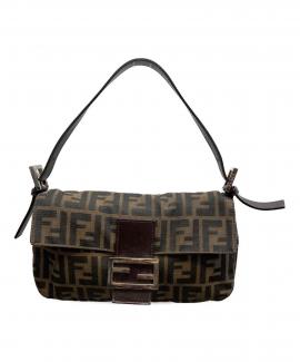 「ラグジュアリーブランドのFENDI 」