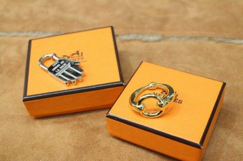 トレファクスタイル小手指店ブログ画像３