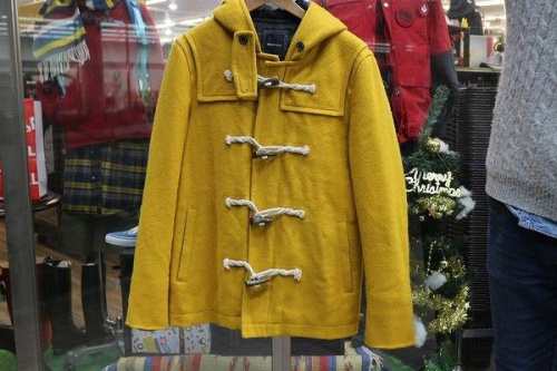 セールのアウター