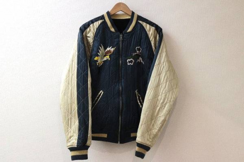 スーベニアジャケットのバズリクソンズ