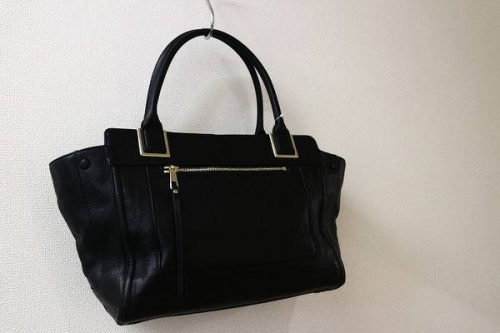 新入荷のアニエスベー