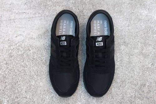 ニューバランスの別注