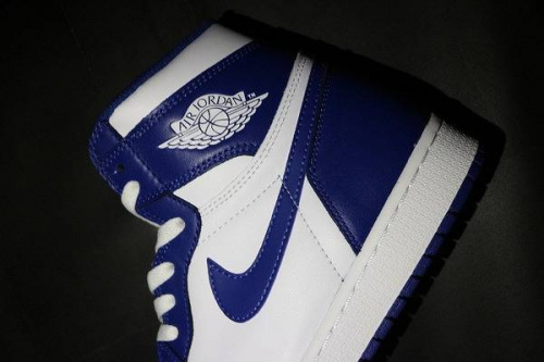 スニーカーの買取