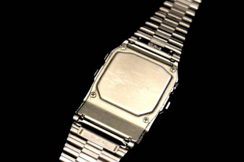 小手指のDATA BANK