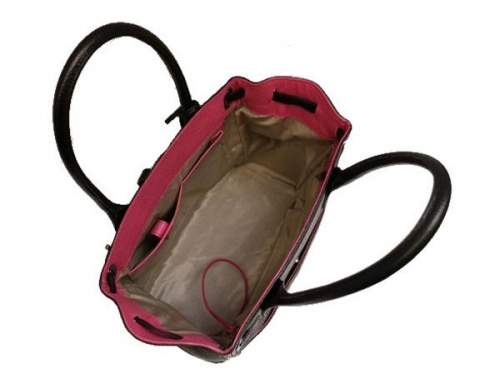 エーディーエムジェーのリボン