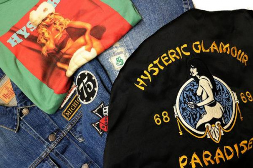 SUPREMEのシュプリーム