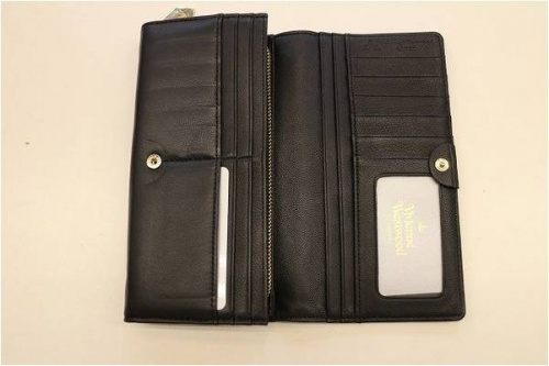 ヴィヴィアンの長財布