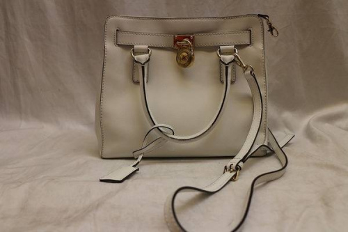 ブランドバッグの小手指