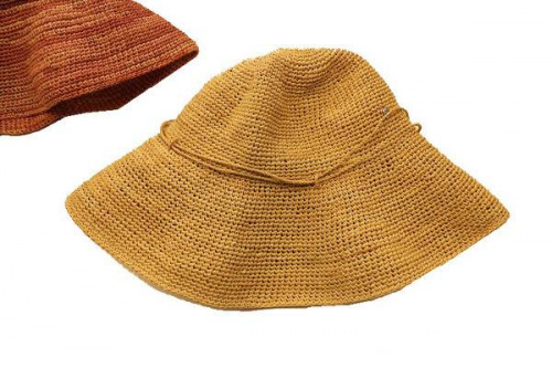 ヘレンカミンスキーのラフィアハット