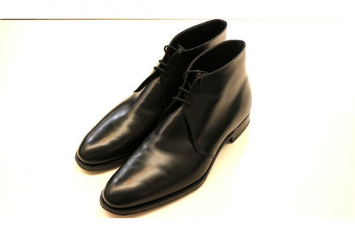 クロケット＆ジョーンズの小手指