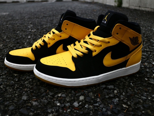 ストリートブランドのNIKE AIR JORDAN