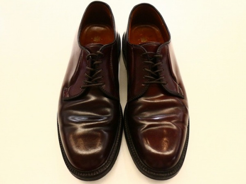 オールデンのコードバン