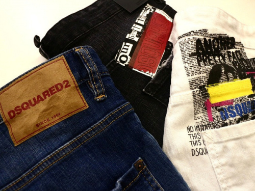 インポートブランドのDSQUARED2