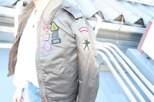 小手指のジャケット