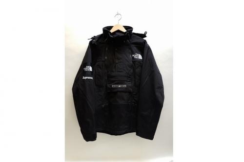 SUPREME x THE NORTH FACEのシュプリーム x ザ・ノース・フェイス